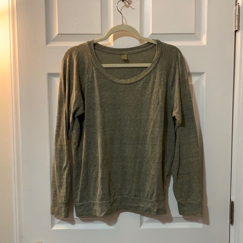 Casual long sleeve